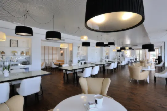 Excelsior Hotel, Spa & Lido