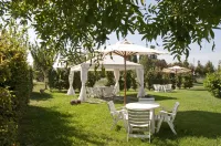 Hotel Remilia Hotels near Parco delle Caprette