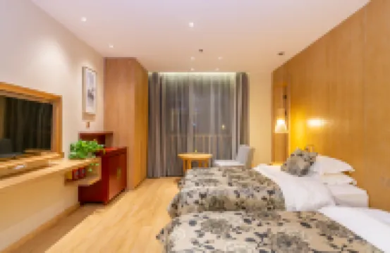 Yunhe Jingdian Hotel (Yangzhou Slender West Lake Dongguan Street Branch)