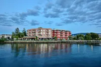 Manteo at Eldorado Resort Hoteles en Kelowna