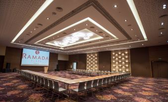 Ramada Plaza by Wyndham Craiova