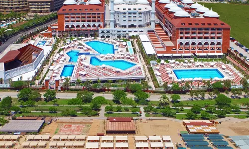 Royal Taj Mahal Hotel