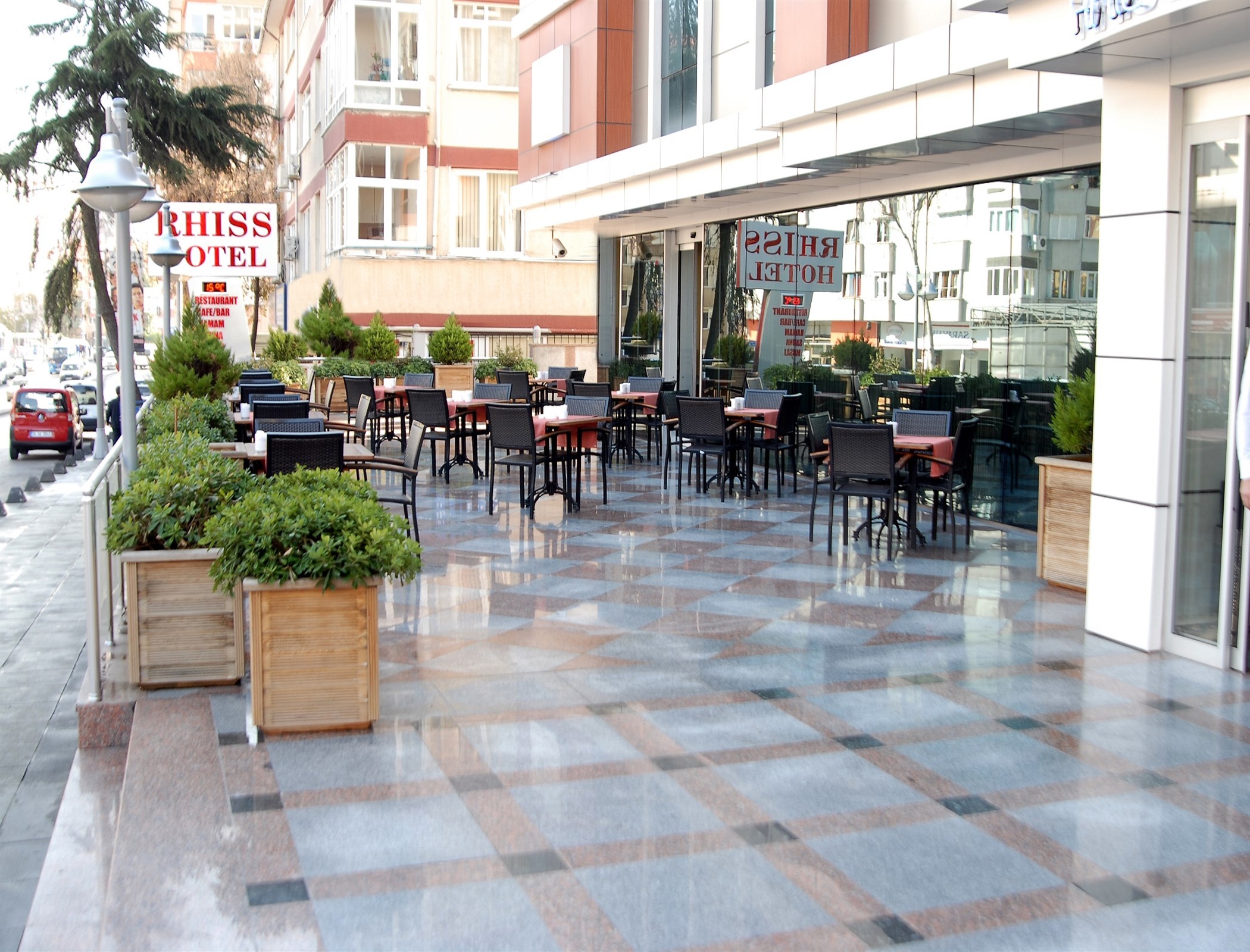 Rhiss Hotel Bostanci