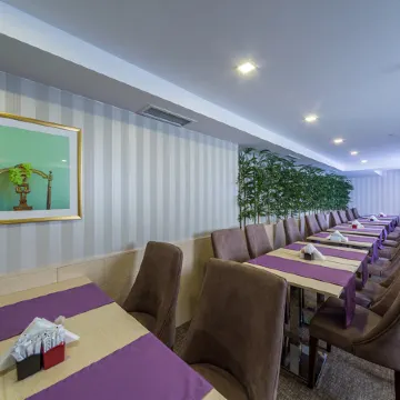 Molton Monapart Mecidiyekoy Отели рядом с достопримечательностью «Trump towers»