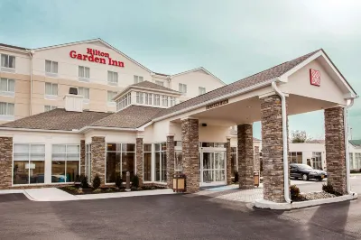 Hilton Garden Inn Columbia Downtown Các khách sạn gần Elmwood Cemetery