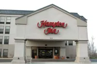 Hampton Inn by Hilton Muskegon Hotels near Walmart Supercenter