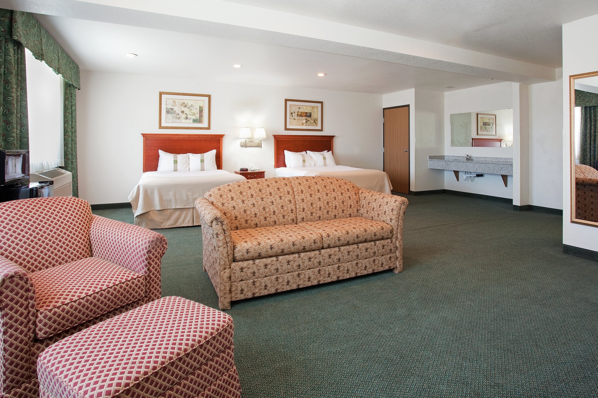 Country Inn & Suites by Radisson, Sidney, NE