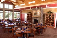 Larsmont Cottages Hotels in Two Harbors