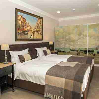 Zentrum Hotel Rooms