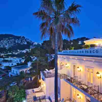 Luxury Villa Excelsior Hotel Exterior