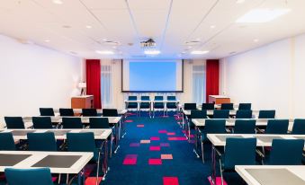 2. Radisson..