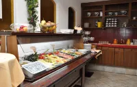 Hotel Torwirt - Завтрак