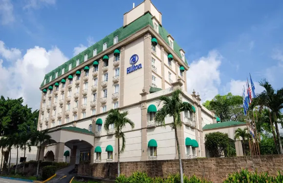 希爾頓聖佩德羅蘇拉公主酒店