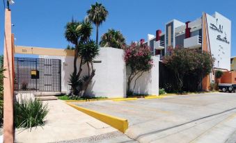 Dali Suites -Accommodations in Playas de Tijuana