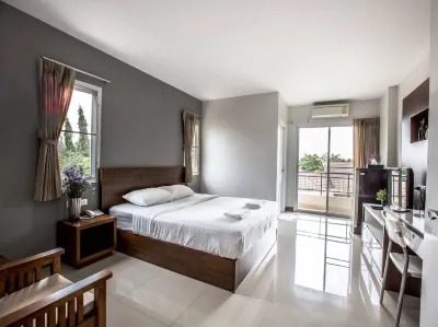 Central Place Serviced Apartment Hotels near Chon Buri Muang Thong