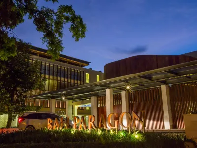 Bali Paragon Resort Hotel Các khách sạn gần STIKOM Bali Kampus II Jimbaran