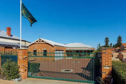 Durham Lodge Bed & Breakfast Hotels in Rivervale