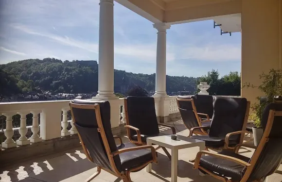 迪南錦綉宮青年旅館