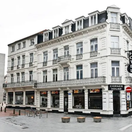 Hotel Corner House by WP Hotels