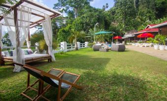Kokogrove Chalets