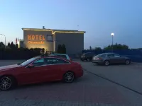 Hotel Granada Hotel di Ostrow Wielkopolski