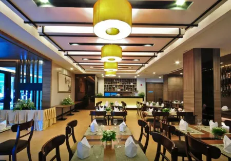 Mida Hotel Don Mueang Airport Отели рядом с достопримечательностью «Phranakhon Rajabhat University»