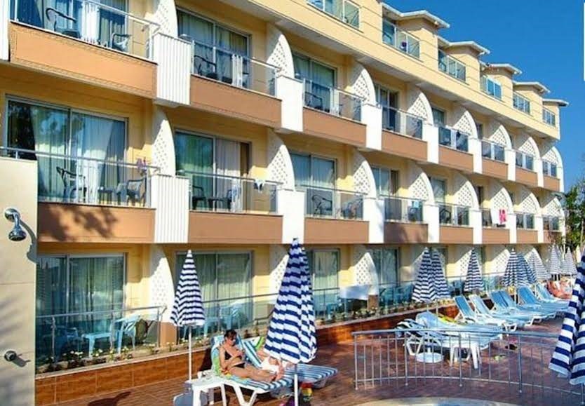 Aperion Beach Hotel