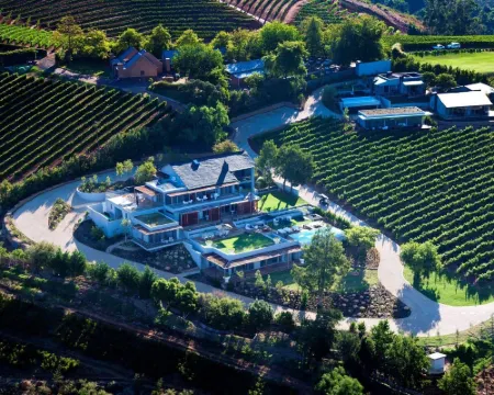 クラウズ エステート ステレンボッシュのホテル