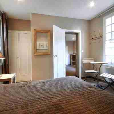 Cit'Hotel des Messageries Rooms