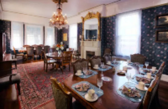Wilbraham Mansion