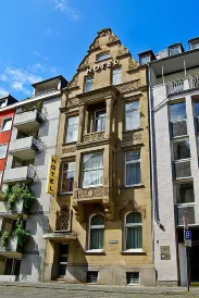 歐羅派舍爾霍夫都姆飯店