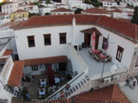 Achilleas Pension Hotels in Hydra