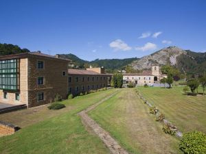 Parador De Cangas De Onis