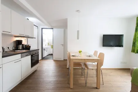 Stadthaus Gut Hügle Отели в г. Берг