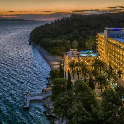 Bluesun Hotel Jadran Hotels near Makarska Beach