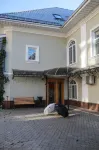 Kuptsov Dom Spassky (St Saviour) Monastery 주변 호텔