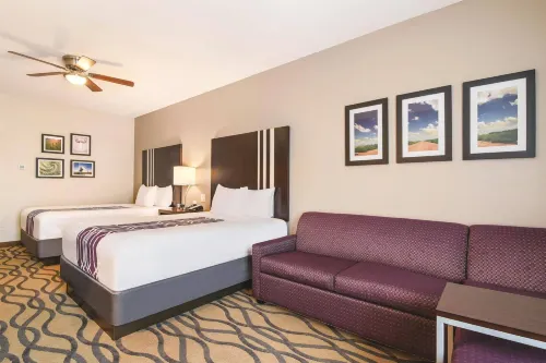 La Quinta Inn & Suites by Wyndham Luling