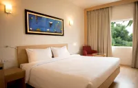 Red Fox by Lemon Tree Hotels, Tiruchirappalli Trichy Hotels in Tiruchirappalli