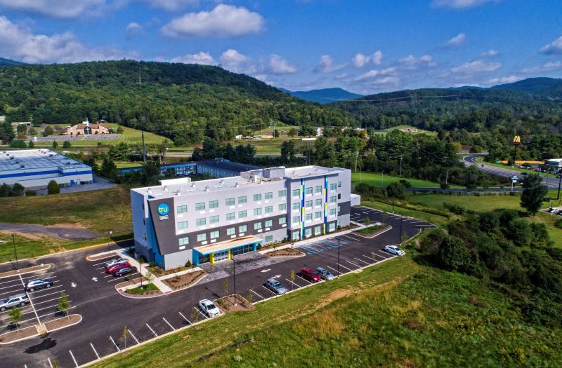 Tru by Hilton Roanoke Hollins