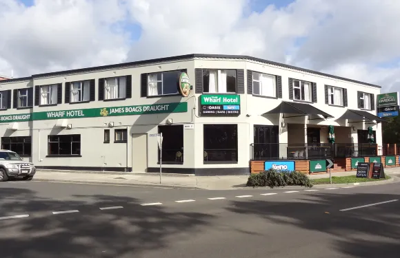 温椰德碼頭酒店