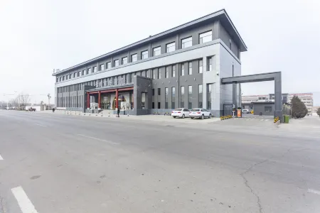 Fengze Business Hotel