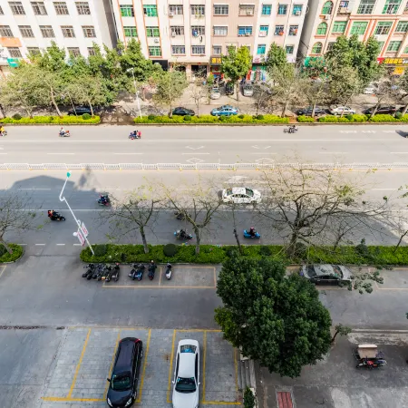 Bafang Park Lane Hotel (Zhanjiang Suixi Quanfeng Plaza Branch)