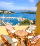 Eco Aparthotel the Dreamers's Club Hotels in Trpanj