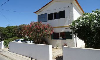 Faro Beach Life Hostel