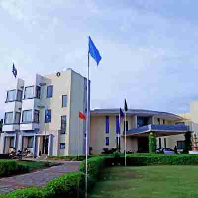Dreams Resort Udaipur Hotel Exterior