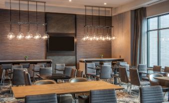 Fairfield Inn & Suites Boston Waltham