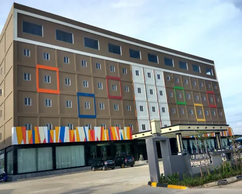 The Golden Bay Hotel Batam Hotel di Bengkong