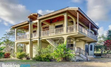 Villa Maya - Housity