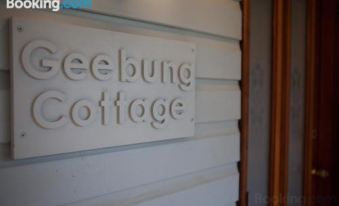 Geebung Cottage