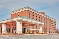 Holiday Inn Chicago SW-Countryside Confctr Hotels near St Blase Catholic Church (Blessed Martyrs Of Chimbote Parish)